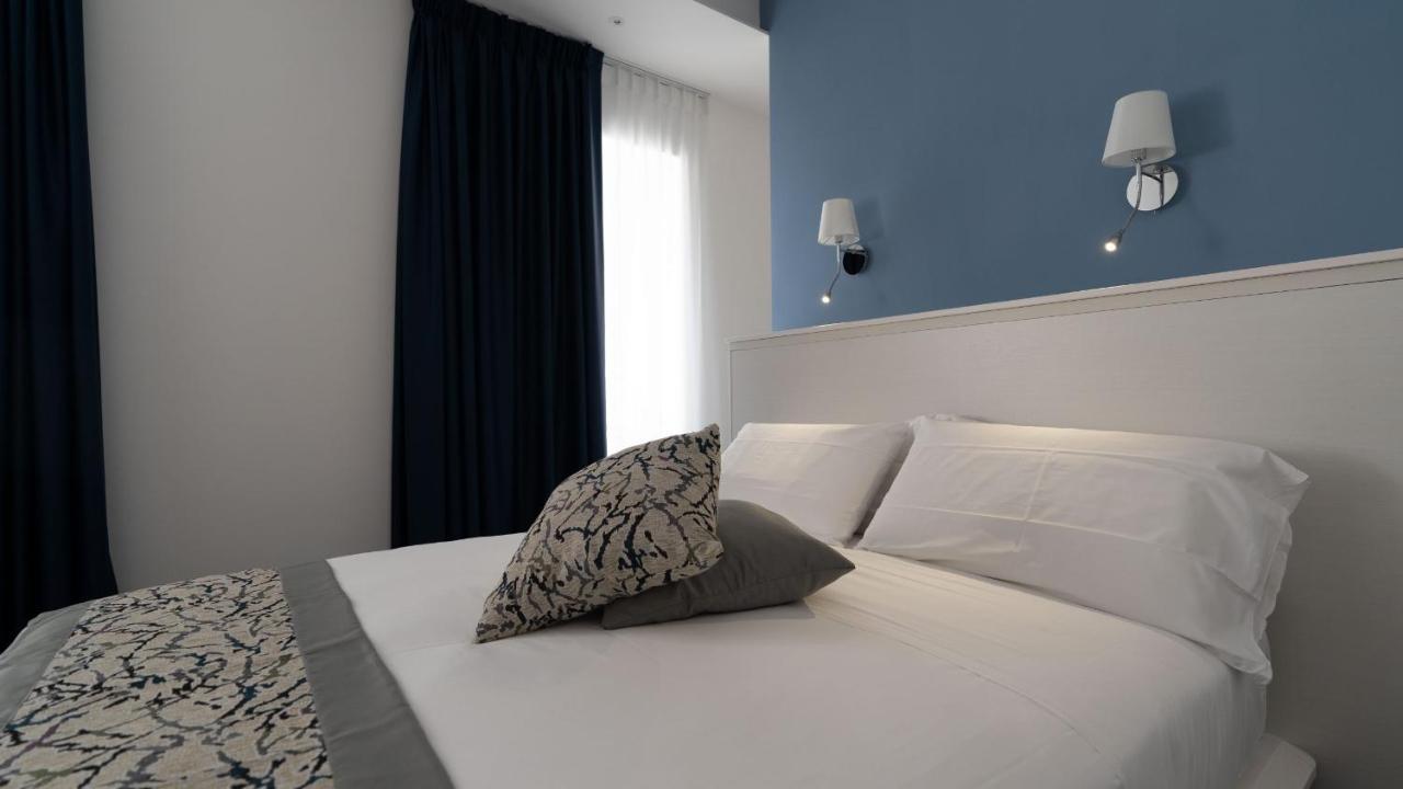 Palazzo Cappuccini Art Relais Hotell Neapel Exteriör bild