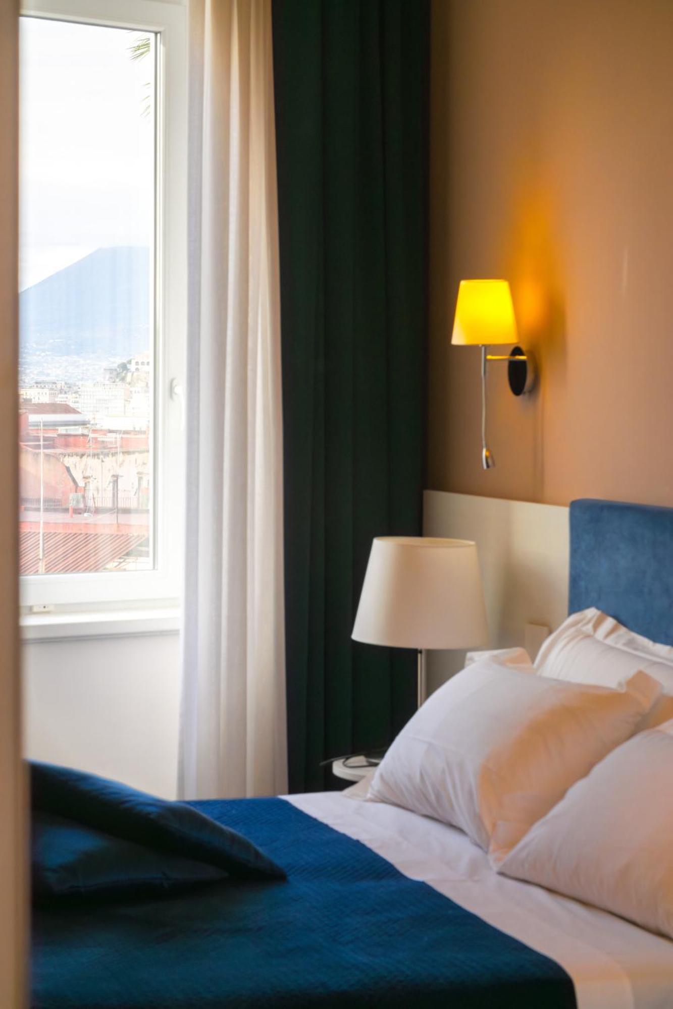 Palazzo Cappuccini Art Relais Hotell Neapel Exteriör bild